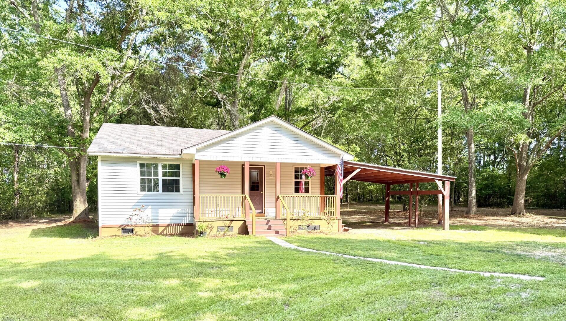 Property Photo: 5719 Capital Way SC 29137