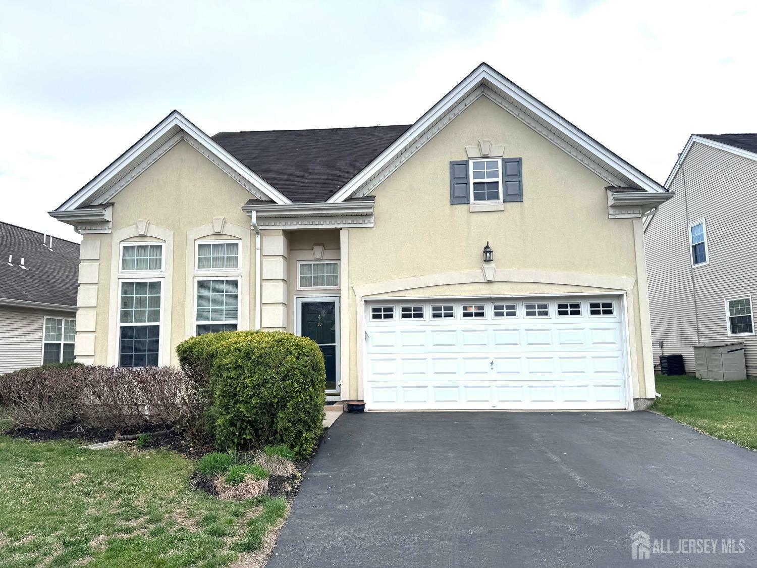 4 Pine Hill Court  South Brunswick NJ 08810 photo