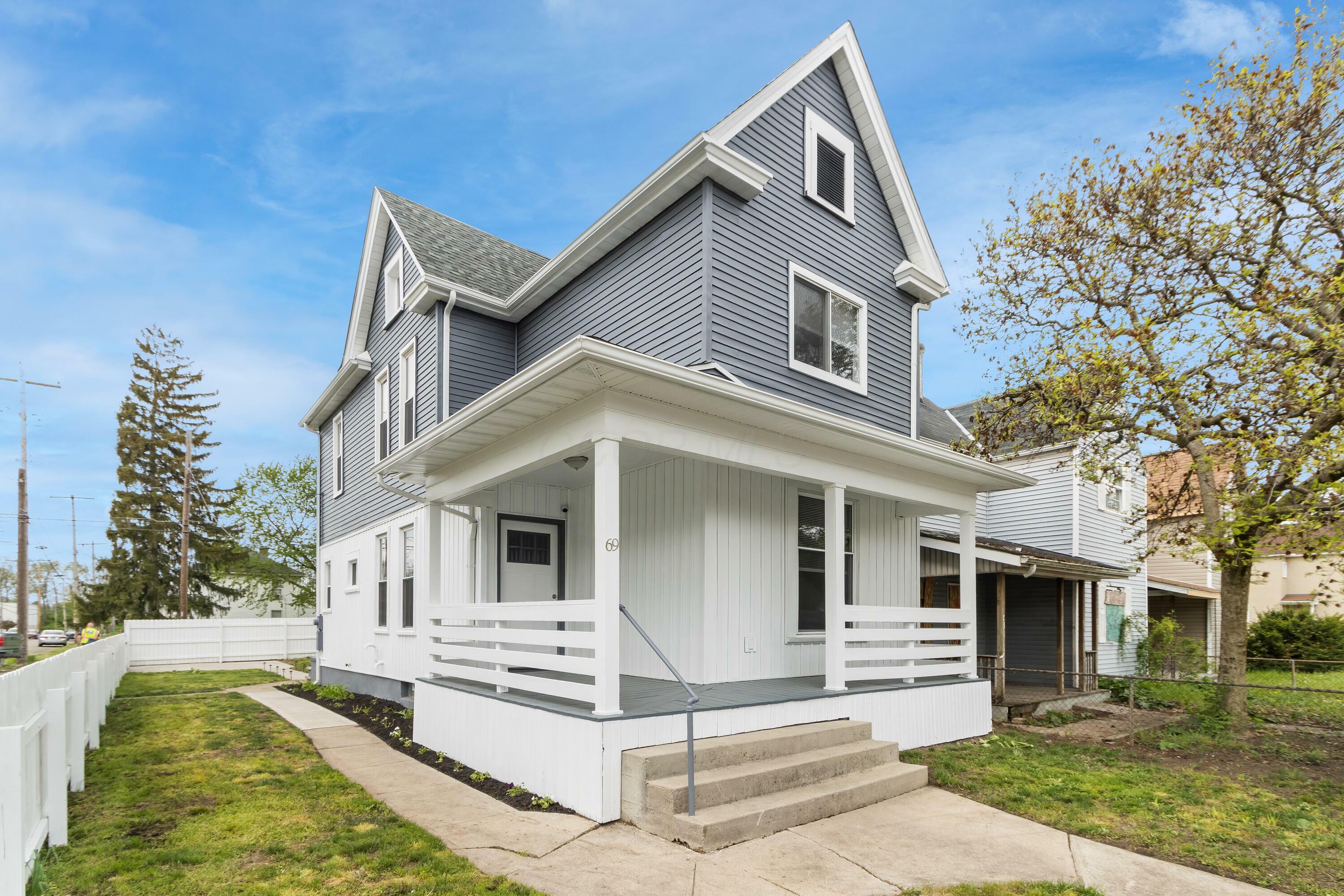 Property Photo: 69 Rodgers Avenue OH 43222