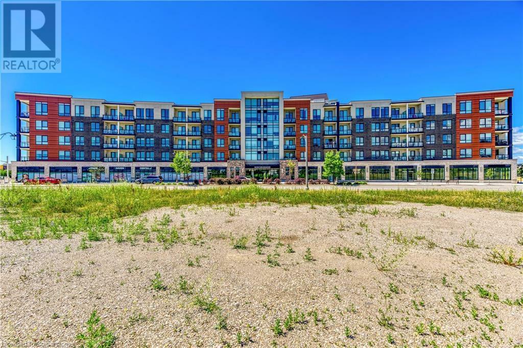 Property Photo: 150 Oak Park Boulevard 424 ON L6H 3P2