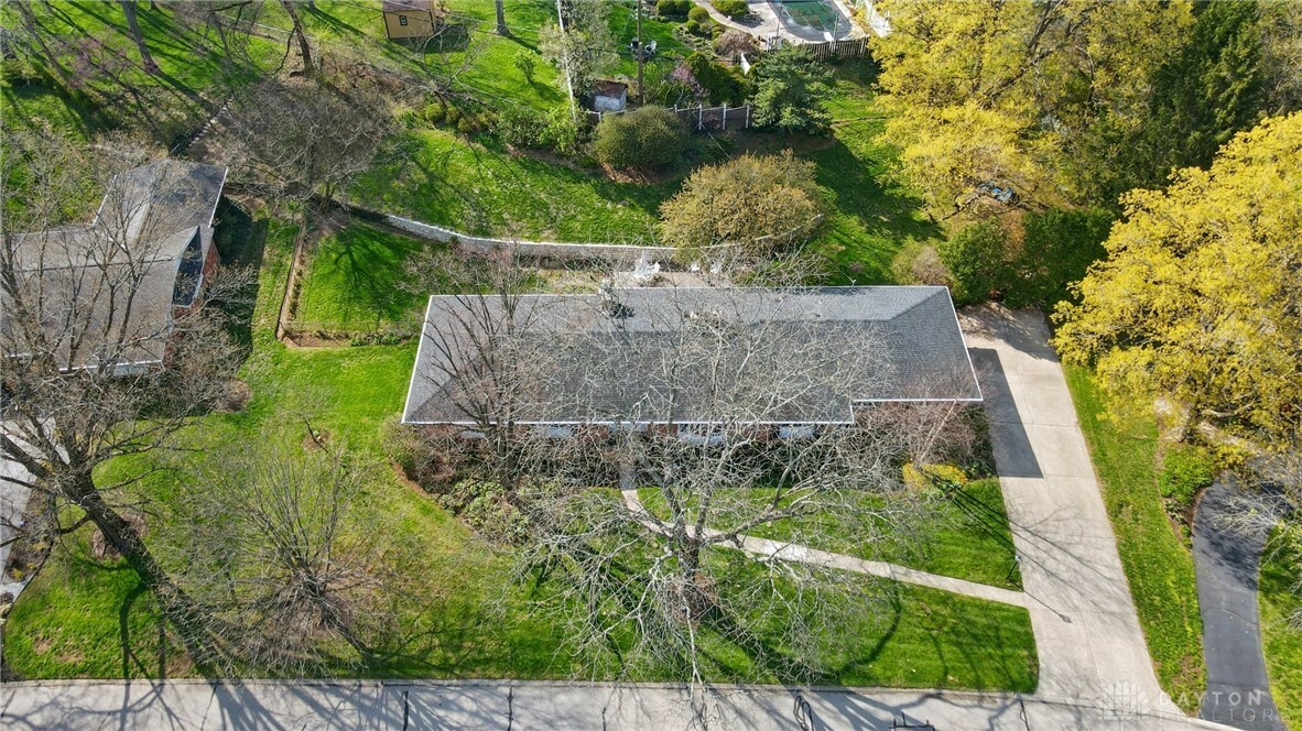 Property Photo: 3483 Westbury Road OH 45409