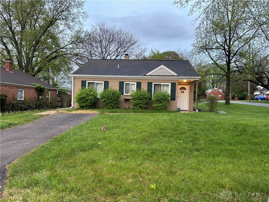 Property Photo: 2636 California Avenue OH 45419