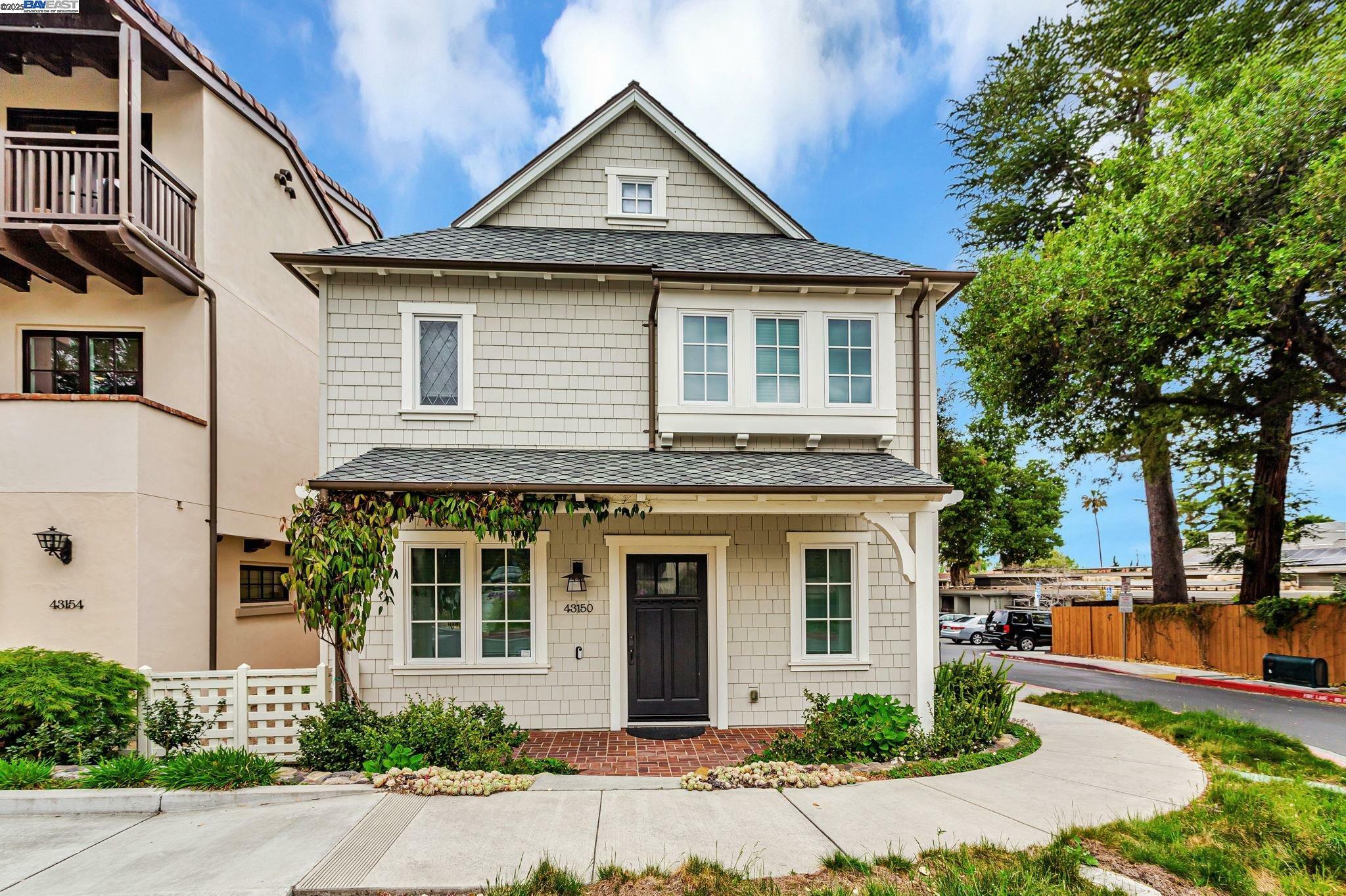Property Photo: 43150 Calle Familia CA 94539