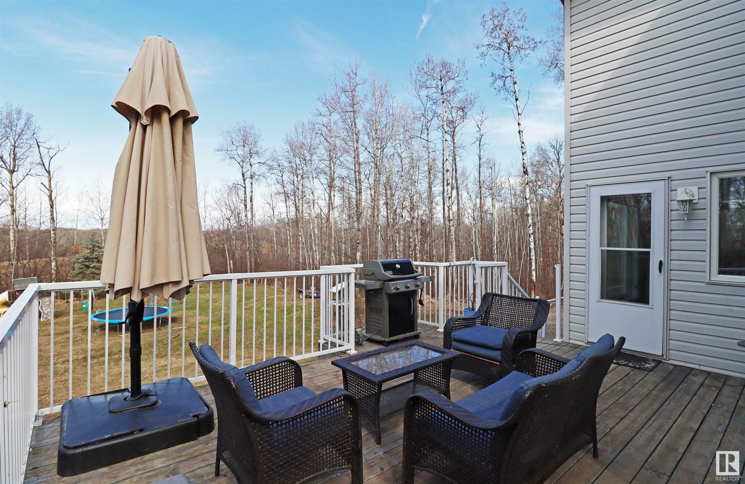 Property Photo: 1307 Twp Rd 540 AB T7Y 0A7