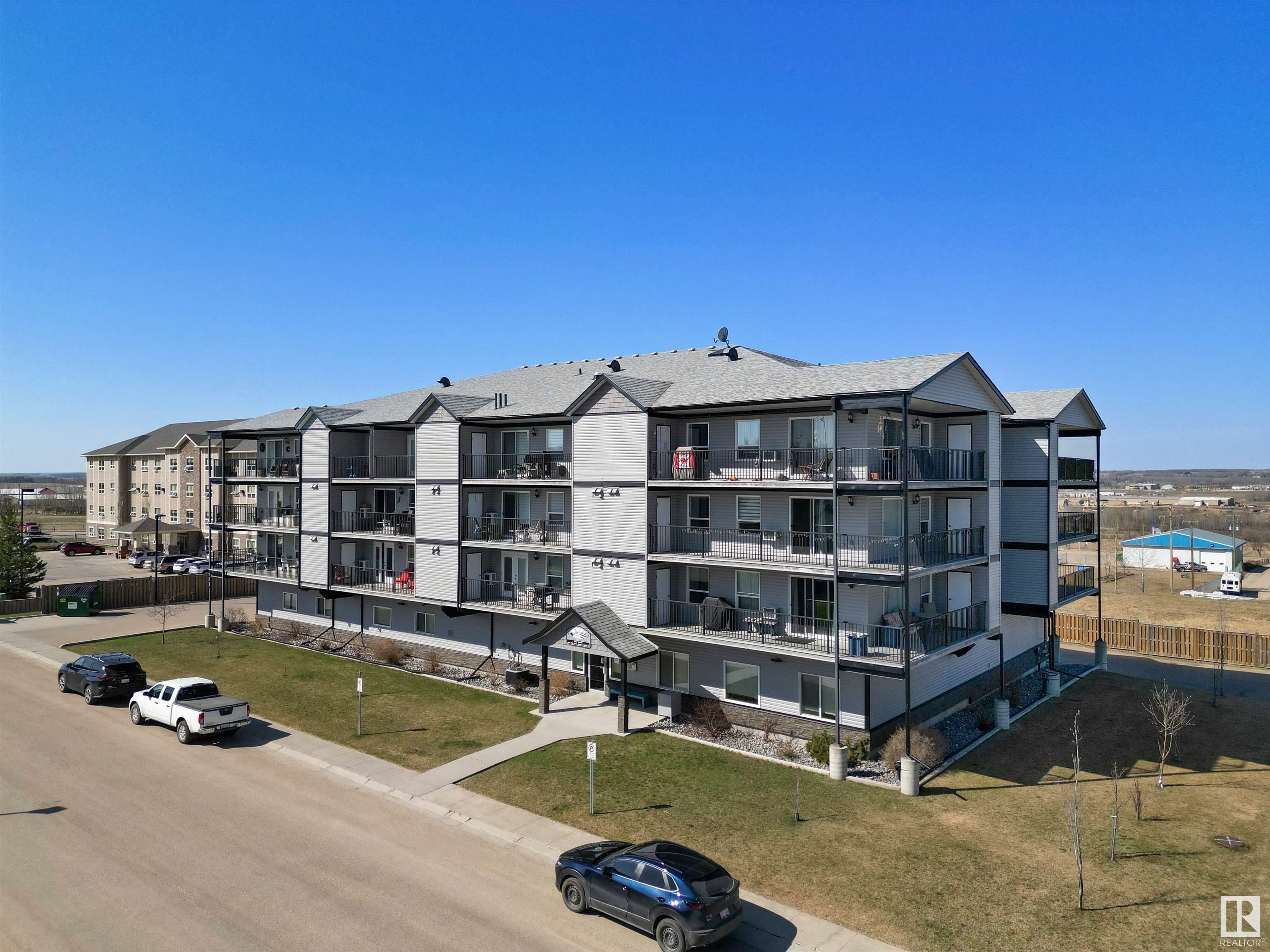 4002 47 Street 202  Drayton Valley AB T7A 0A2 photo