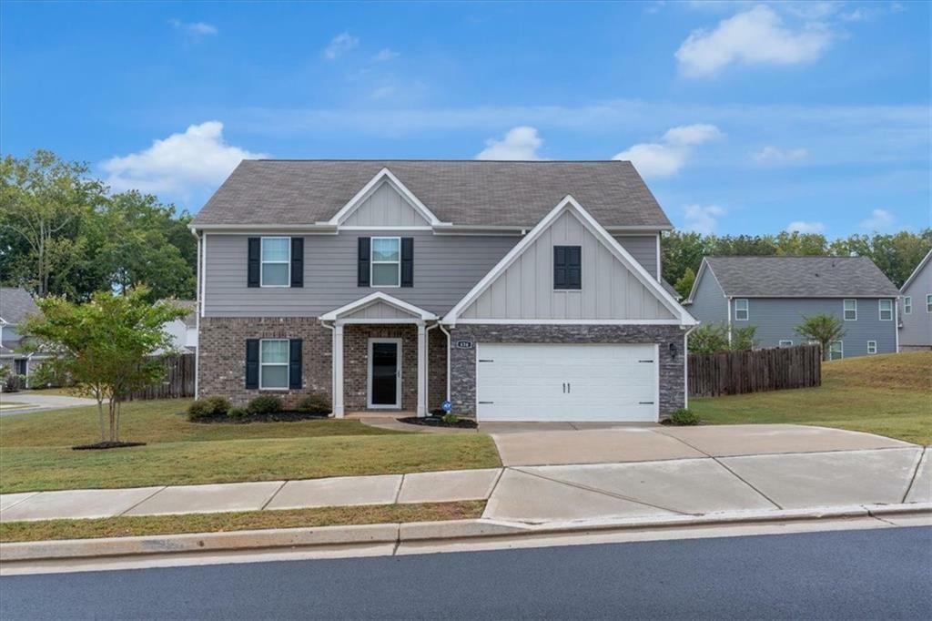 Property Photo: 436 Vermeer Court GA 30248