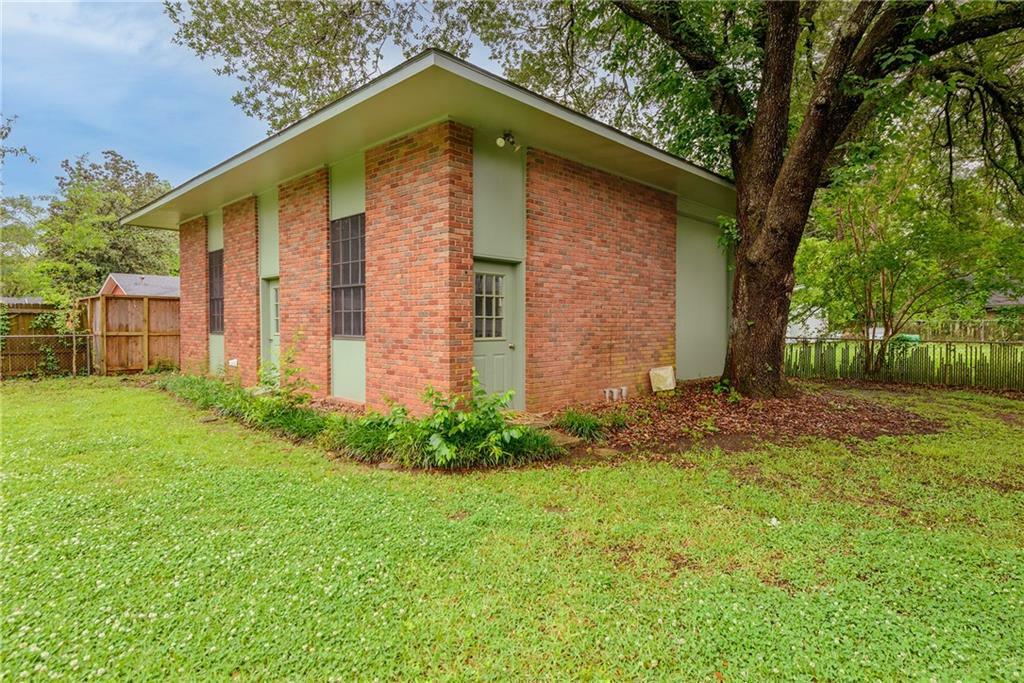 Property Photo: 3421 Parkway Drive LA 71301