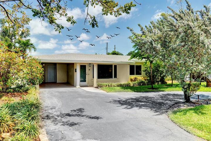 Property Photo: 81 NW 37th St FL 33309