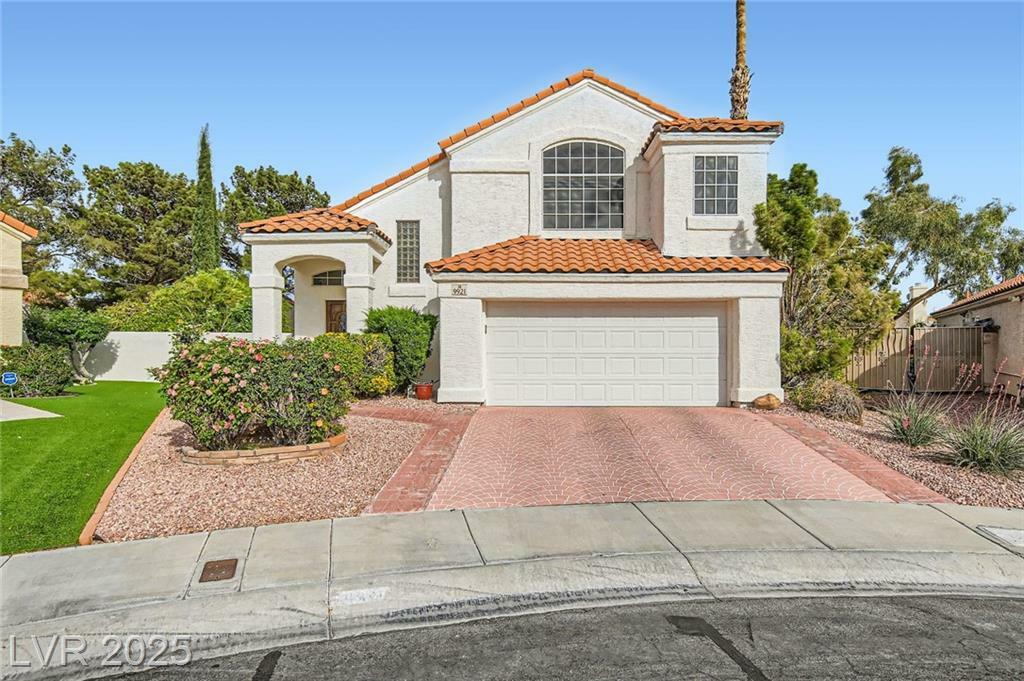 Property Photo: 9921 Heffner Hills Circle NV 89117