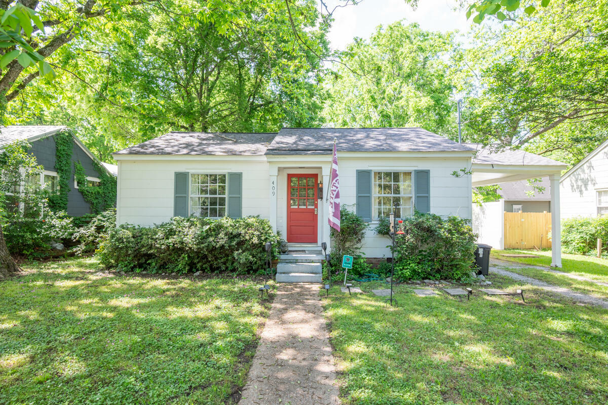 Property Photo: 409 White Drive MS 39759