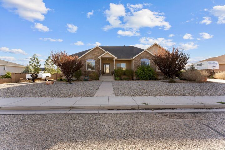 Property Photo: 865 S 4475 West UT 84720