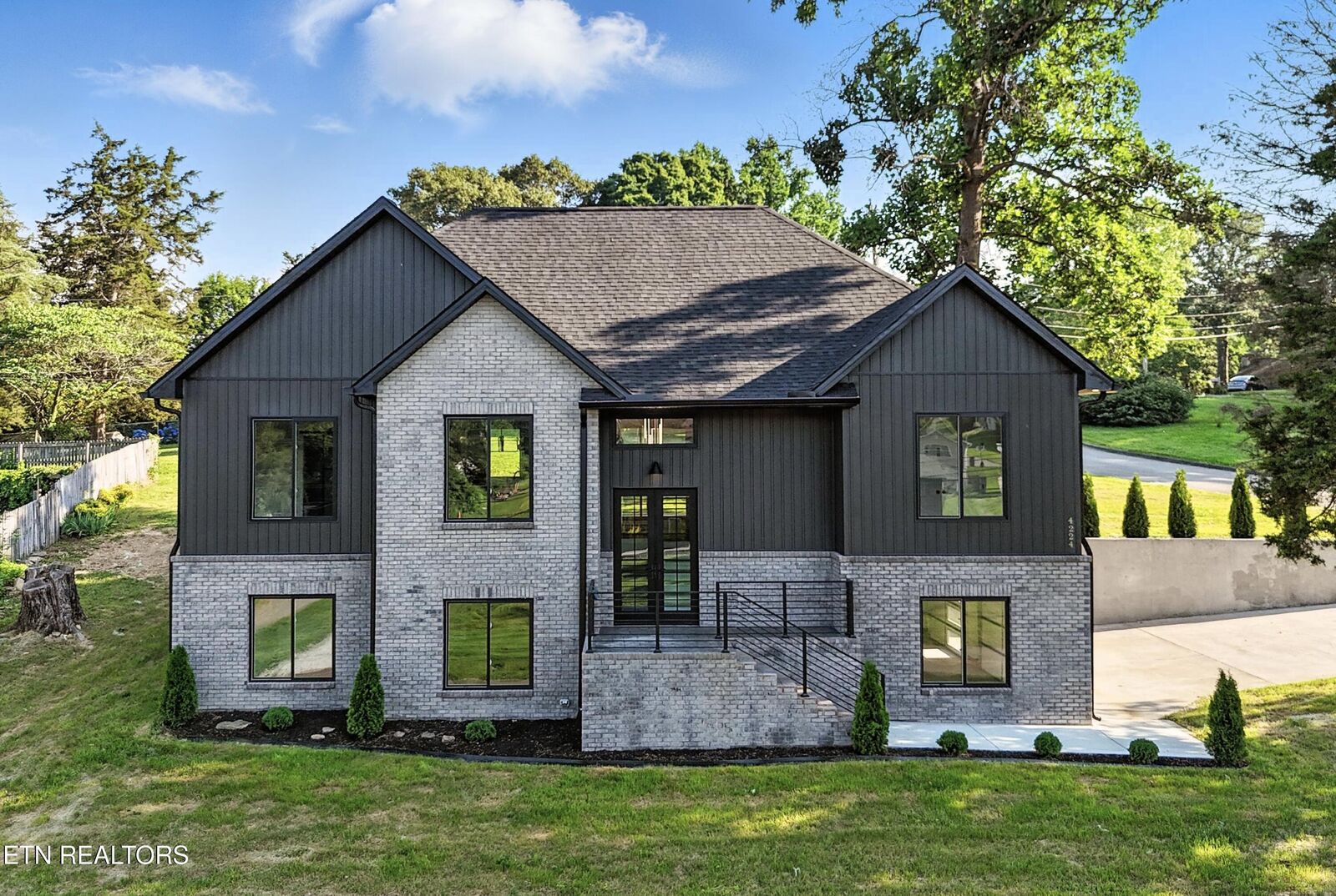 Property Photo:  4224 Eiffel Lane  TN 37938 