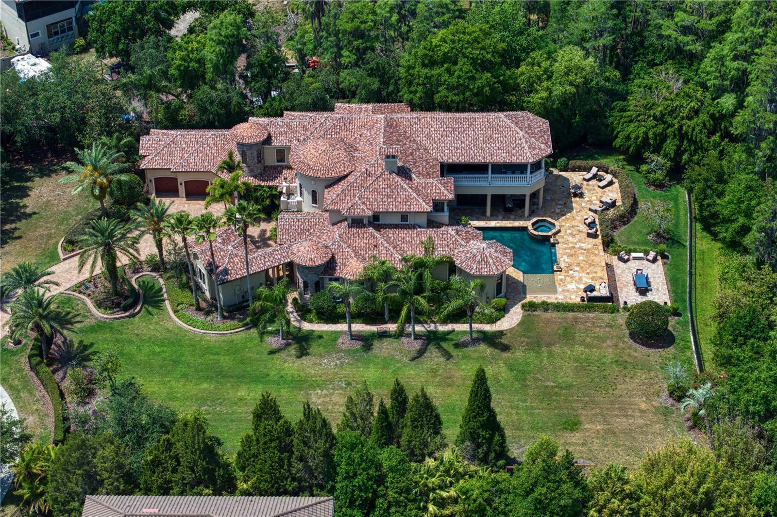 Property Photo: 1102 Merry Water Drive FL 33548