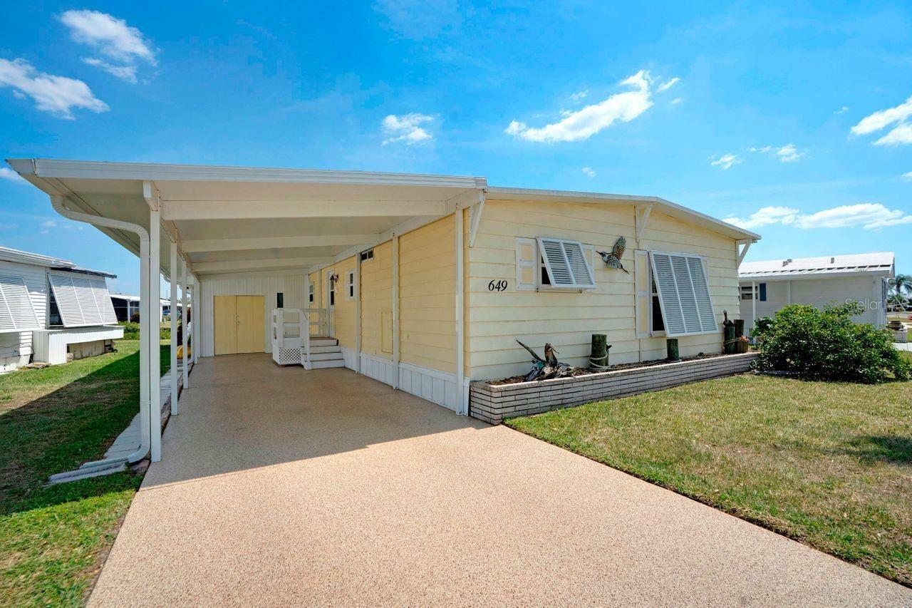 Property Photo: 649 Fairmount Drive FL 34287