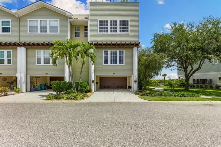 Property Photo:  107 Athenian Way  FL 34689 