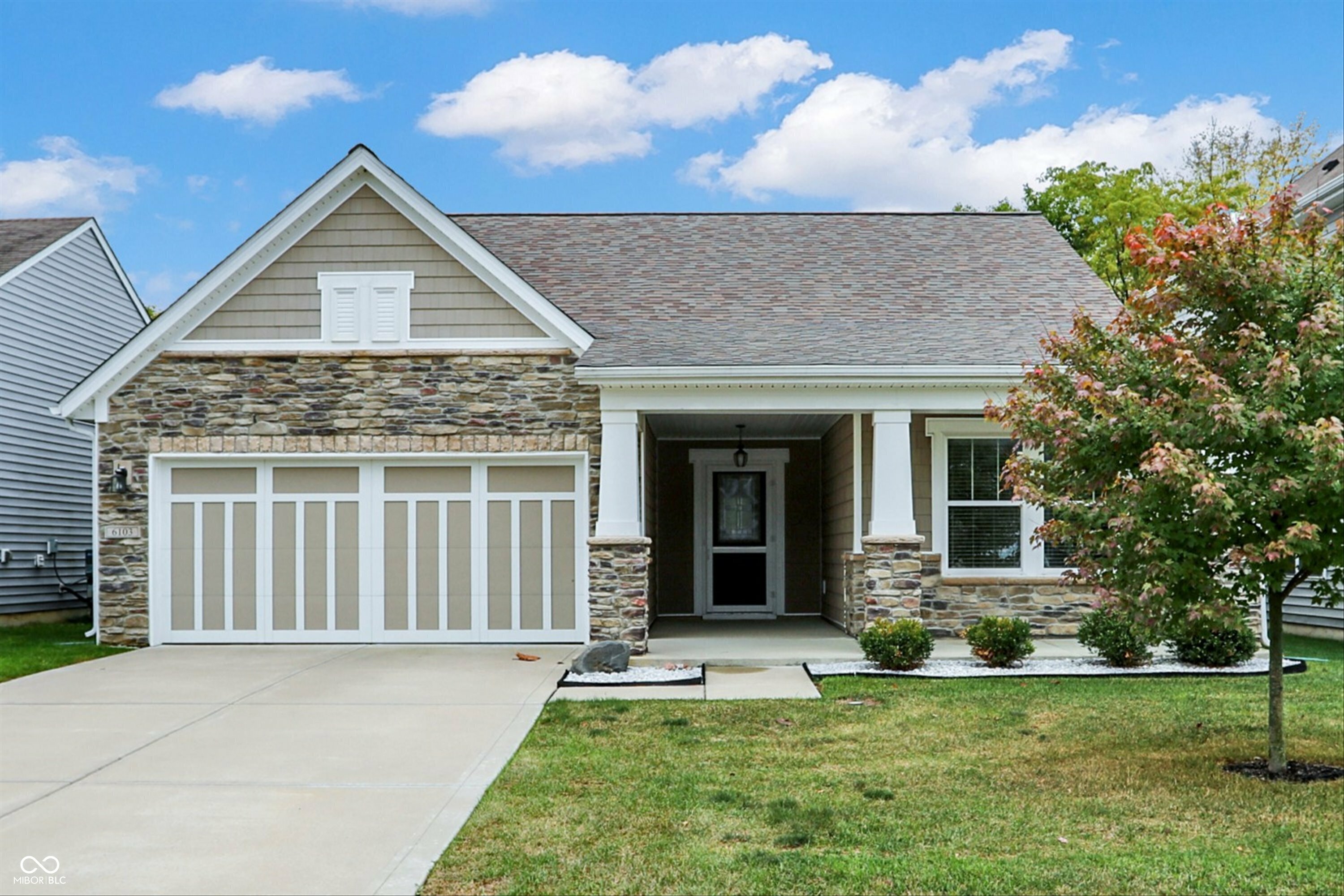 Property Photo: 6103 Pebblebrooke Road IN 46075