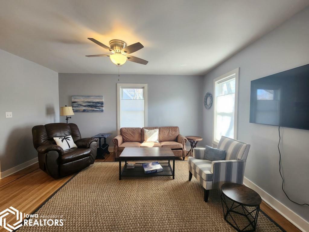 Property Photo: 400 N 5th Street IA 50428