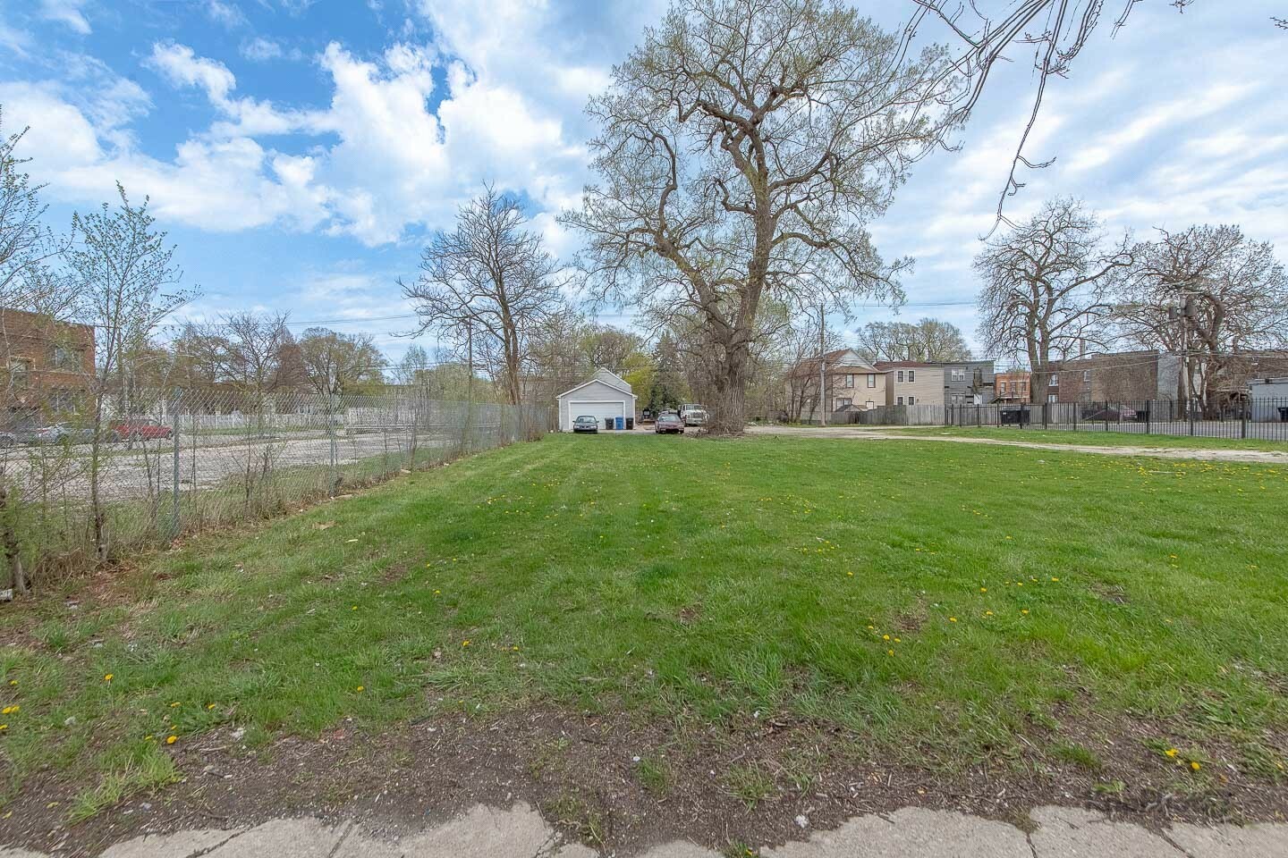 Property Photo: 7005 S Halsted Street IL 60621