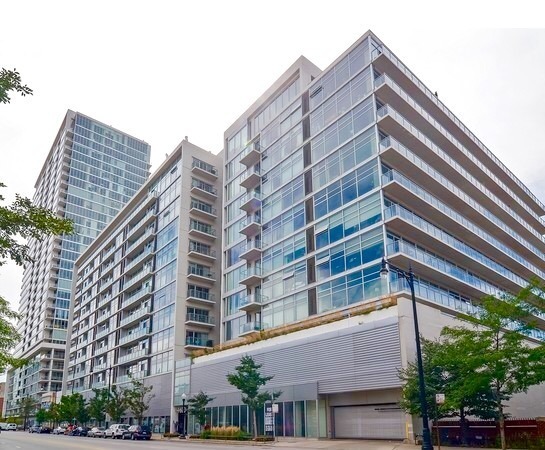 Property Photo: 1620 S Michigan Avenue 1016 IL 60616