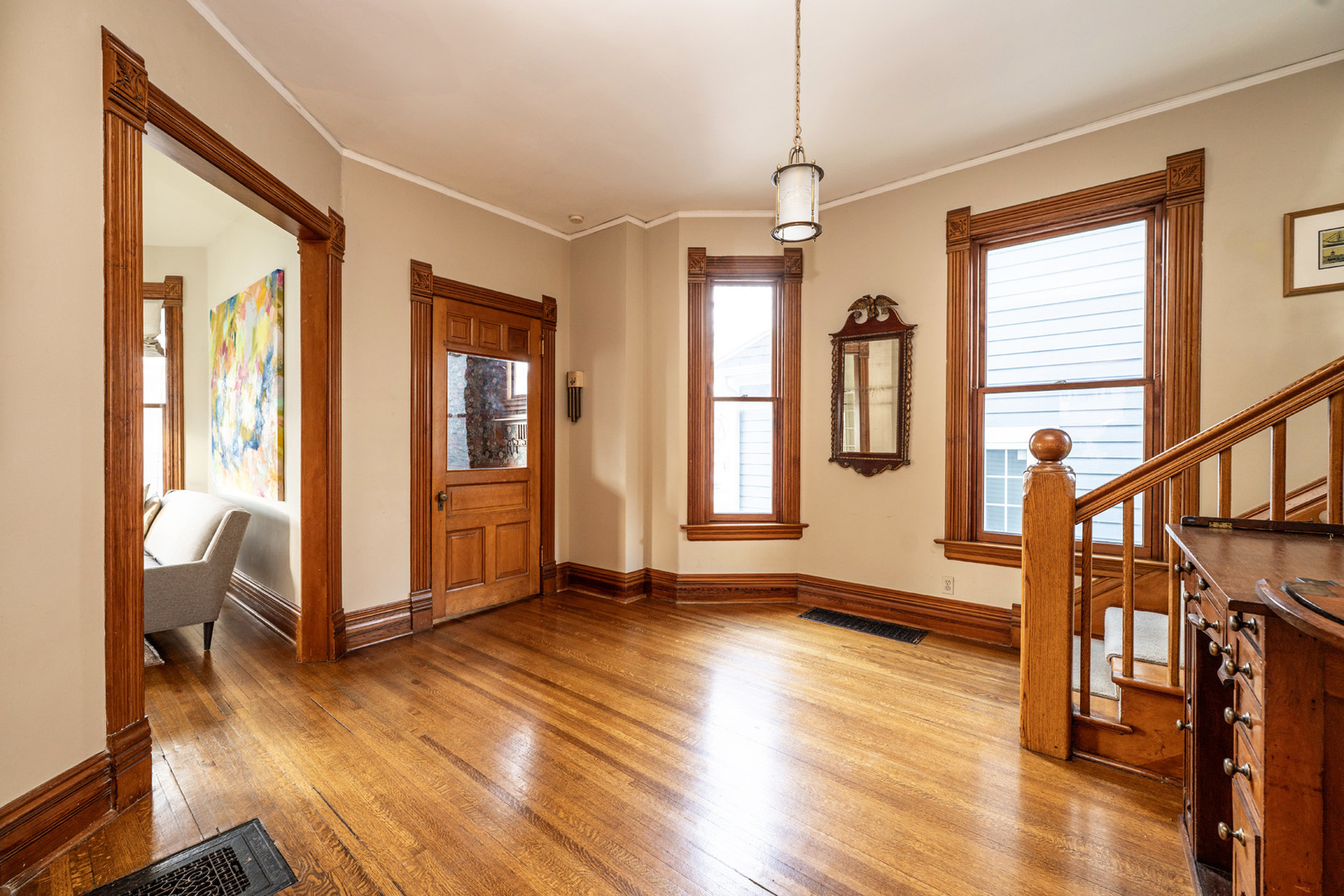 Property Photo: 25 Elmwood Avenue IL 60526