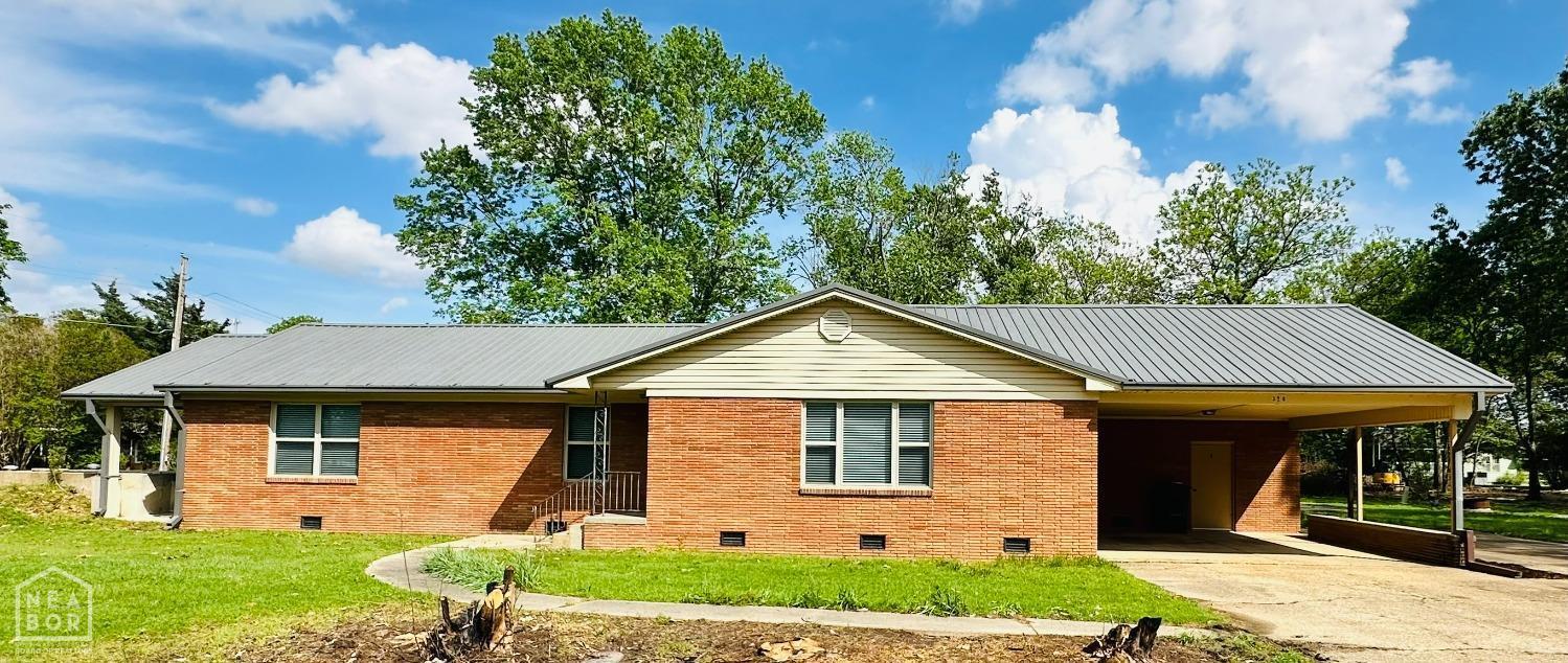Property Photo:  320 Church  AR 72479 