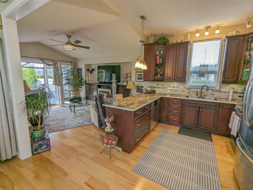 Property Photo: 415 Commonwealth Road 363 BC V4V 1P4