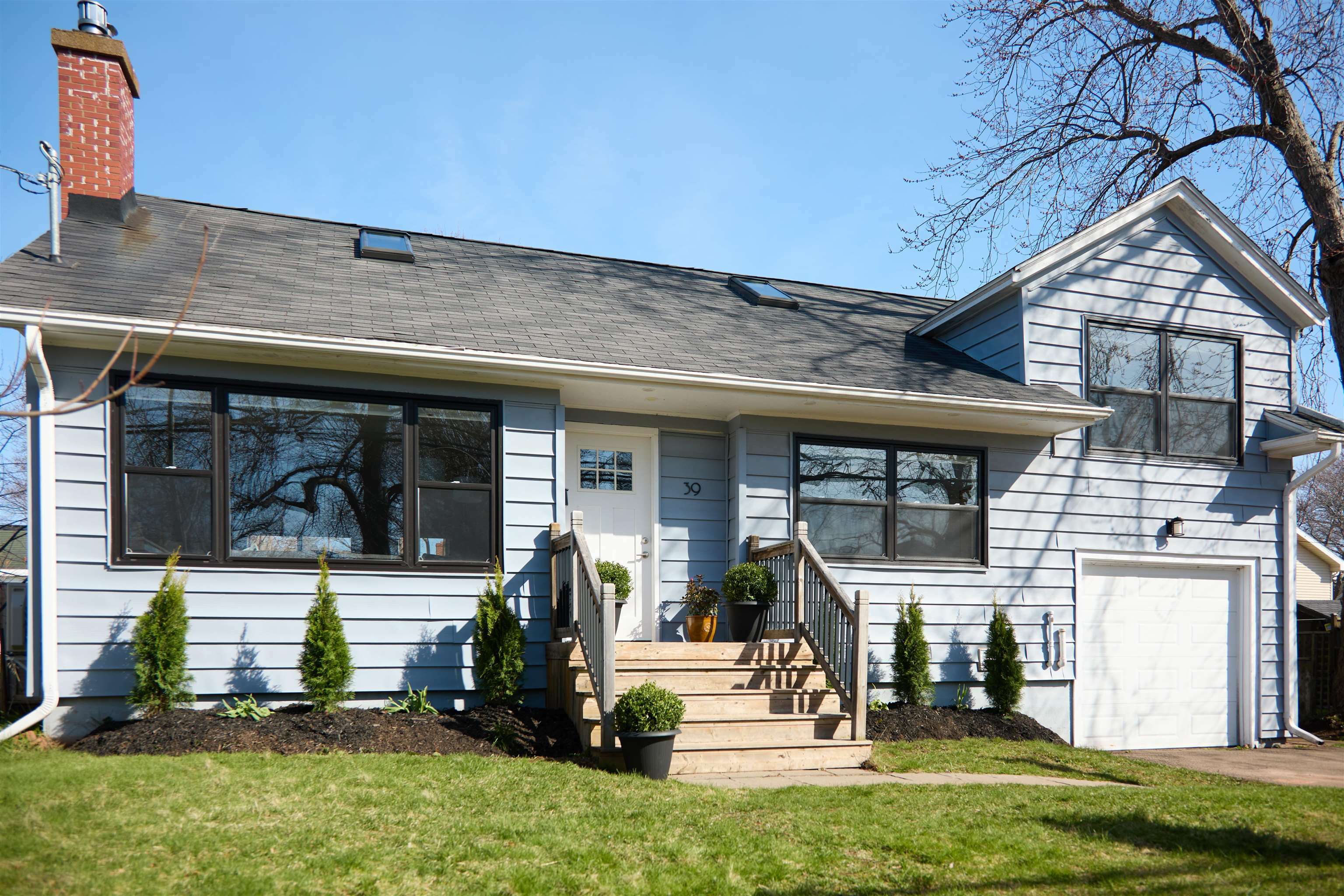 Photo de la propriété:  39 Highland Avenue  PE C1A 2H3 