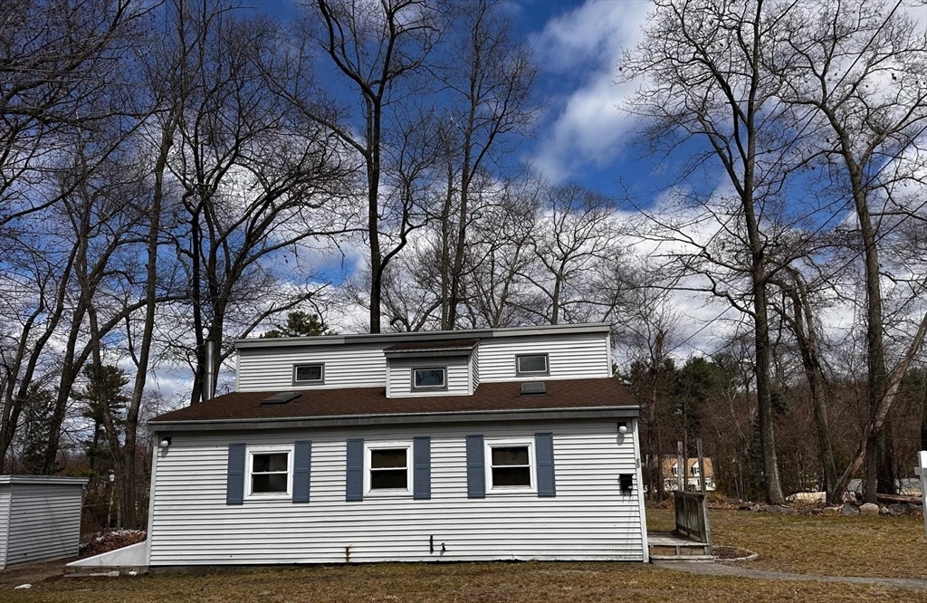Property Photo:  15 Bay State Road  MA 01879 