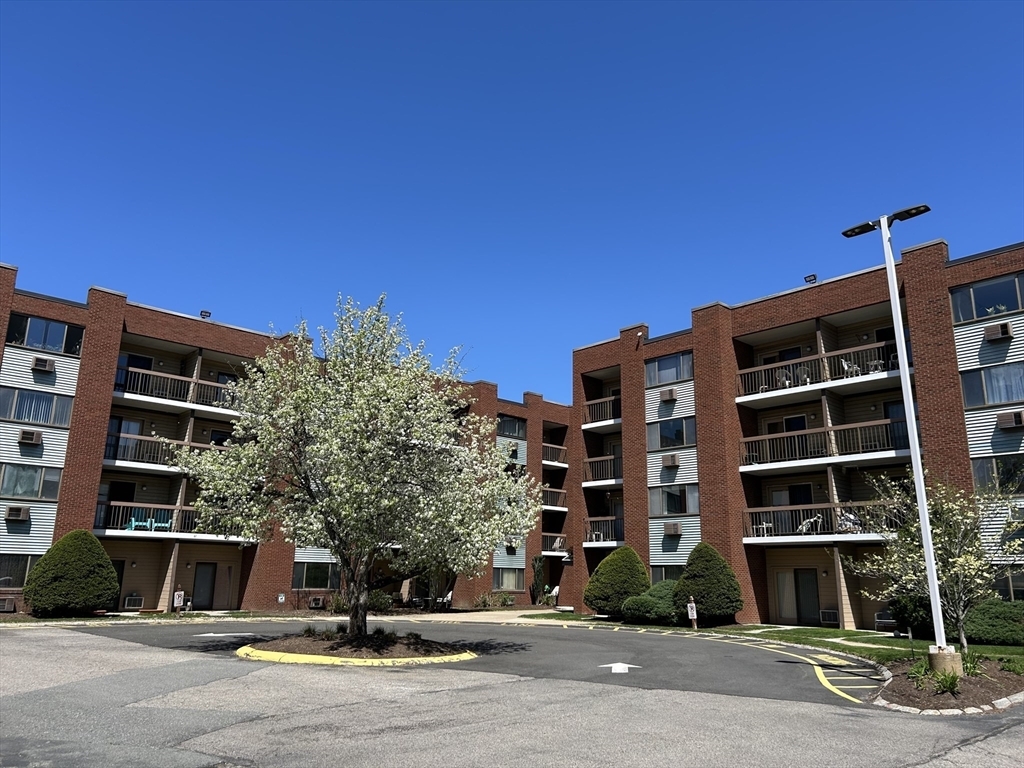 Property Photo: 4975 Washington St 109 MA 02132