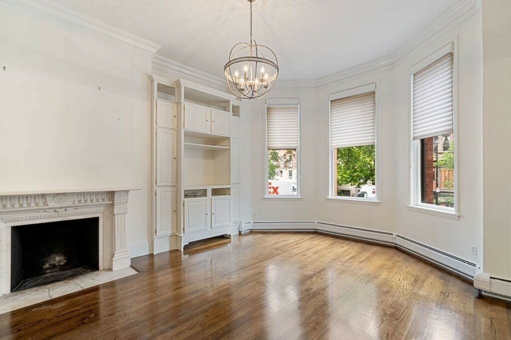 Property Photo: 271 Beacon Street 1 MA 02116