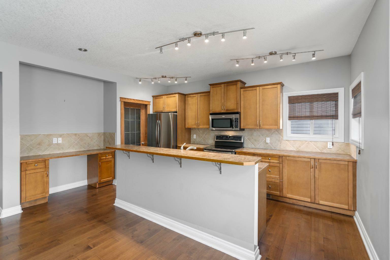 Property Photo: 261 Canals Circle SW AB T4B 2Z6