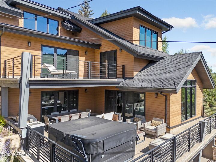 Property Photo: 88 King Road UT 84060