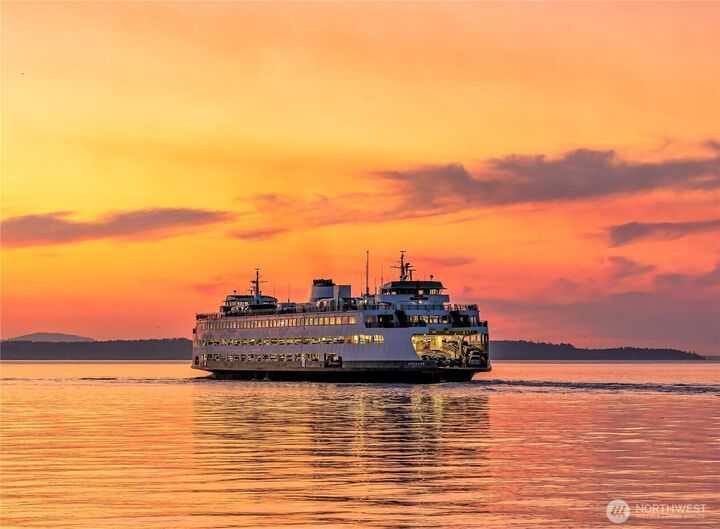 28095  Sandy Beach Lane NE  Kingston WA 98346 photo