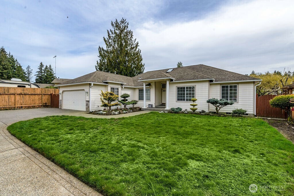 Property Photo: 8707 119th Street Ct E WA 98373