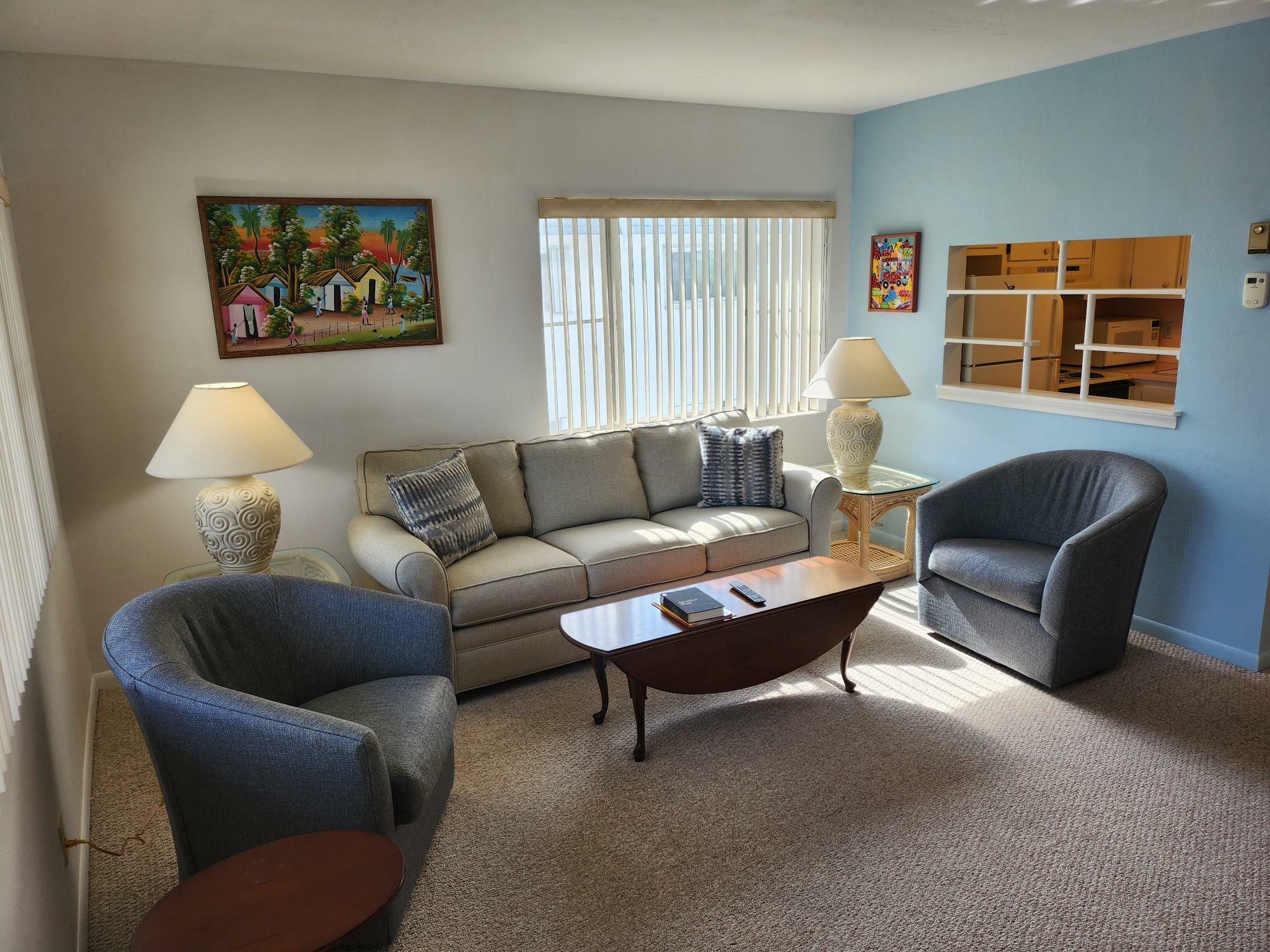 3322 Cynthia Ln 208  Lake Worth Beach FL 33461 photo
