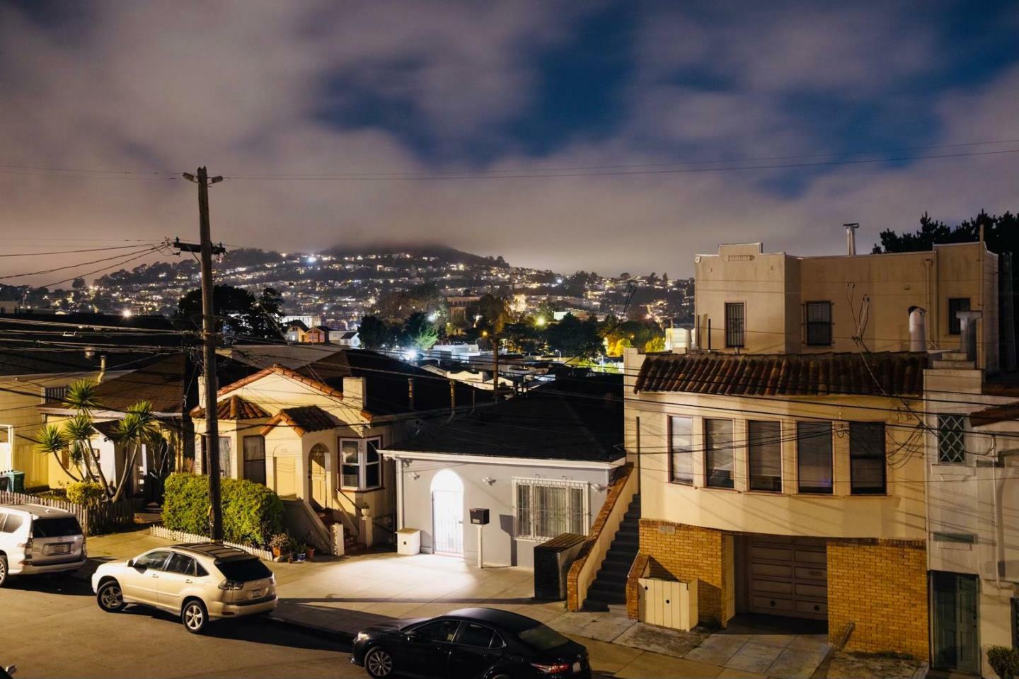 Property Photo: 615 Mount Vernon Avenue CA 94112