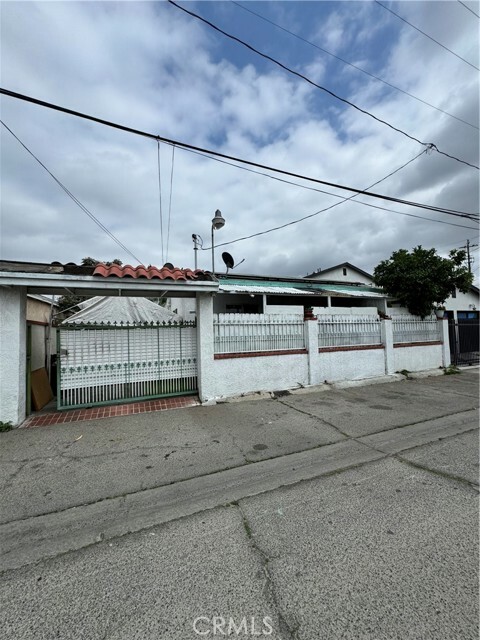 Property Photo: 7809 Troost Avenue CA 91605