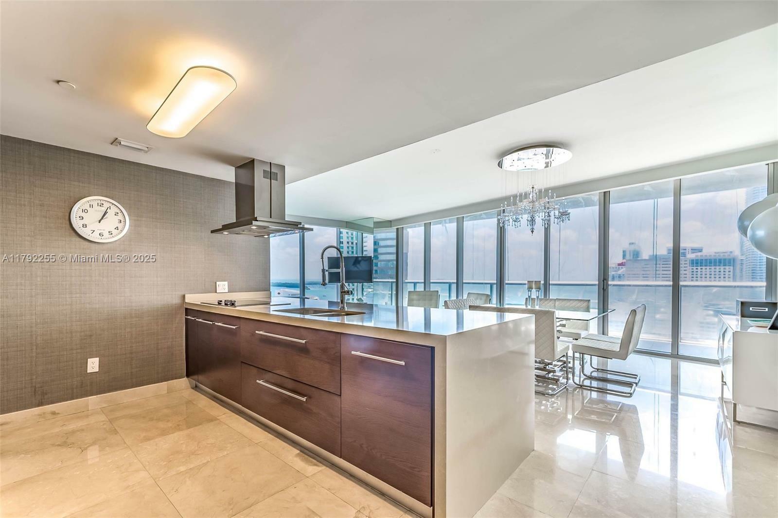Property Photo: 495 Brickell Ave 2801 FL 33131