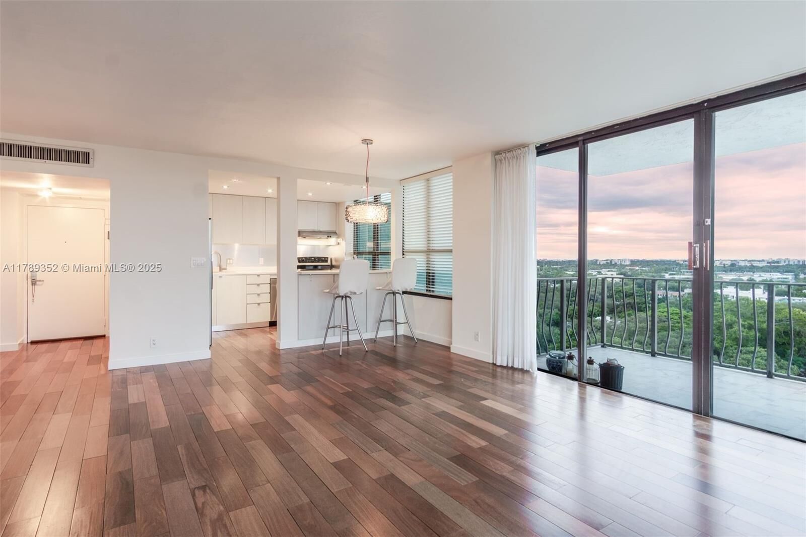 Property Photo:  780 NE 69th St 1510  FL 33138 