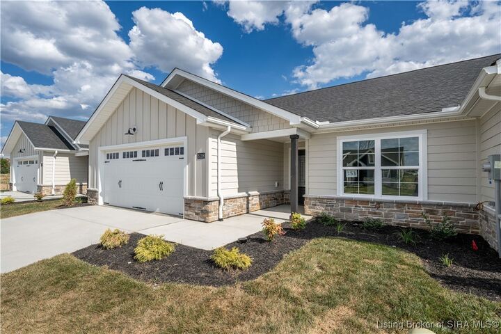 Property Photo:  5116 Woodstone Circle  IN 47130 