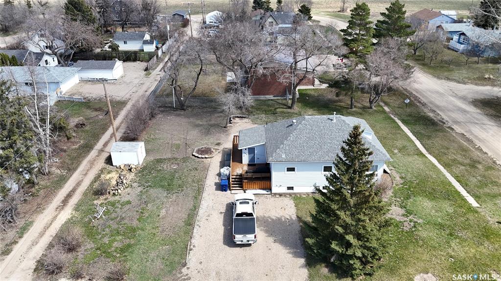 Property Photo: 303 Stanley Street SK S0H 1J0