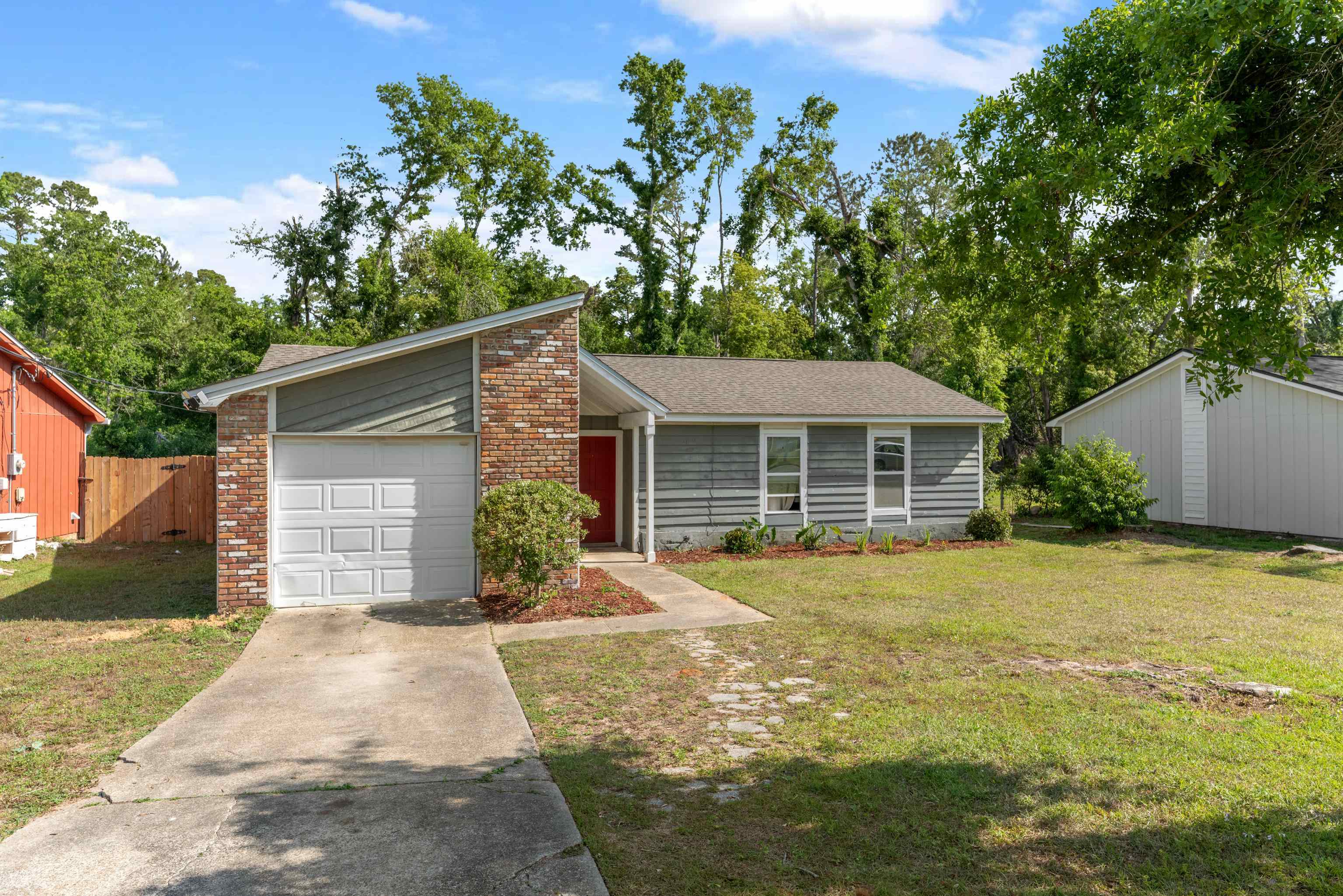 2832 McArthur Street  Tallahassee FL 32310 photo