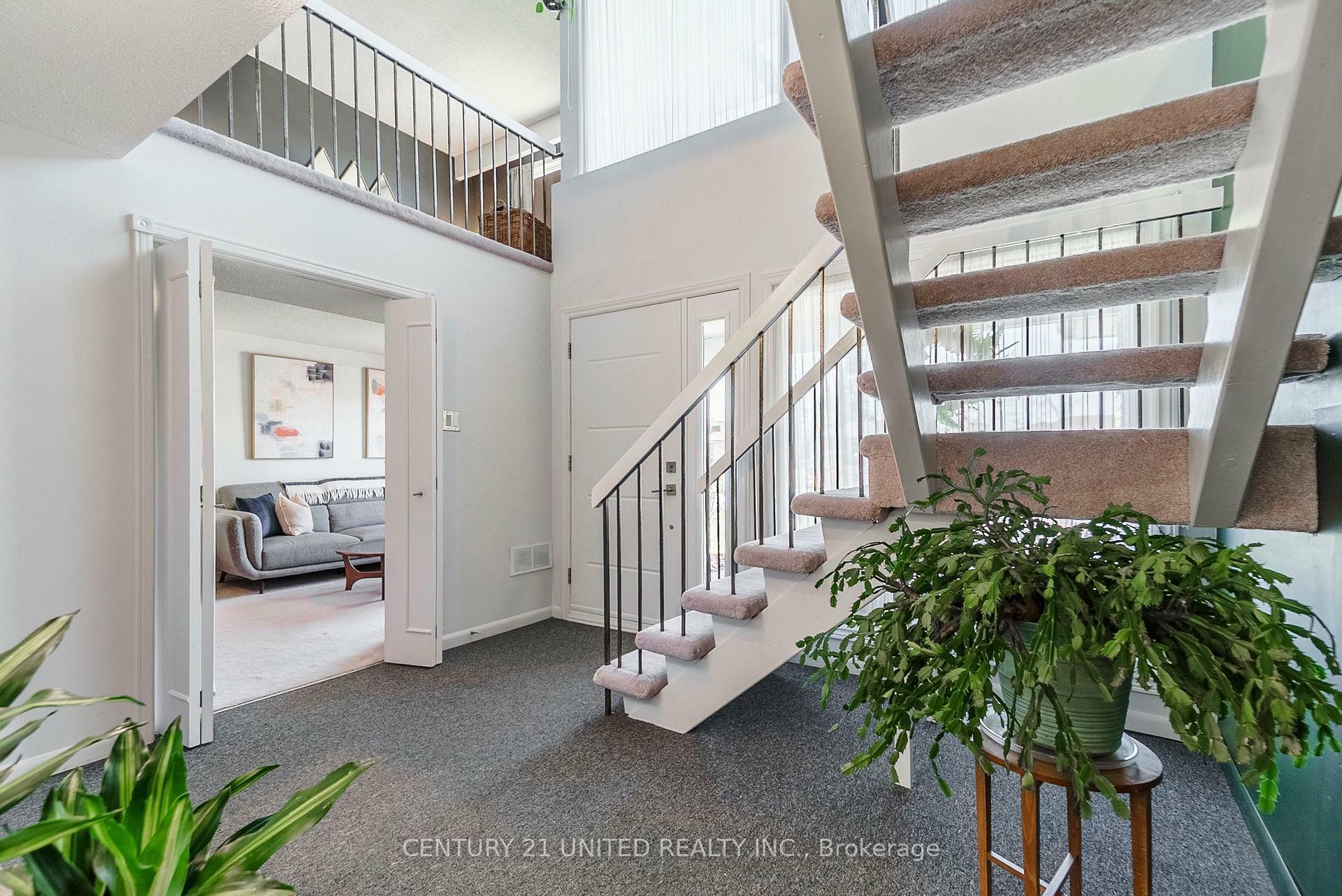 Property Photo: 2120 Meadowview Road ON K9L 1S4