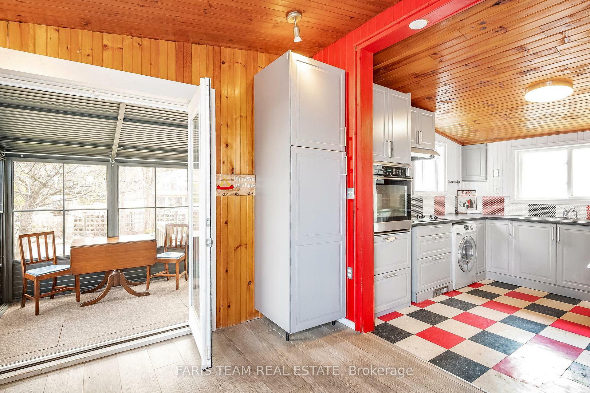 Property Photo: 4 Schooner Lane ON L0K 2C0