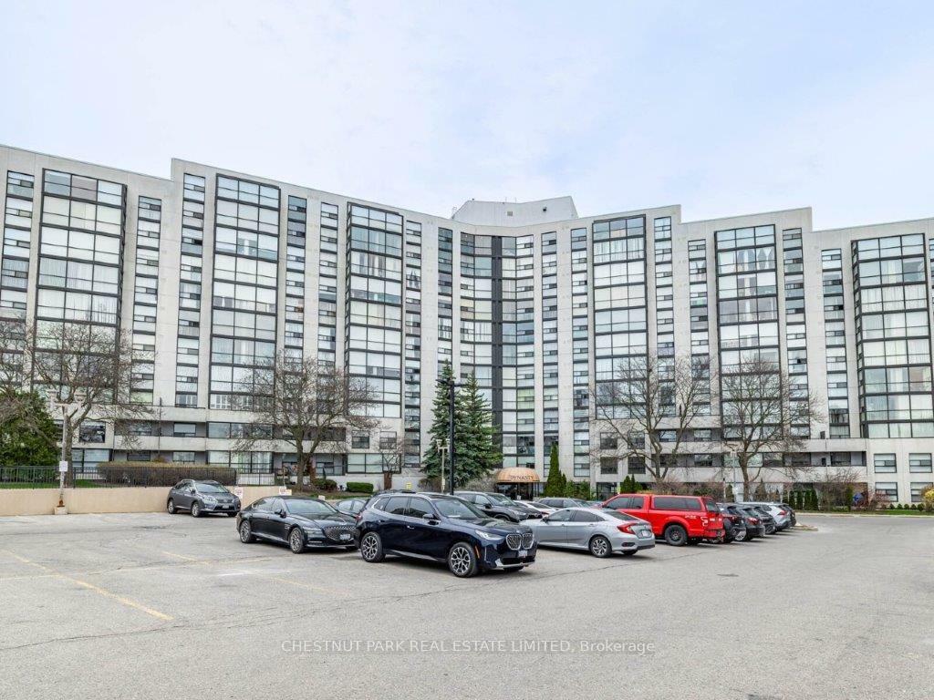 Property Photo: 30 Harding Boulevard W 107 ON L4C 9M3
