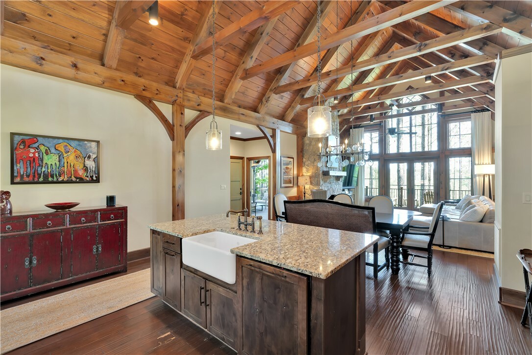 Property Photo: 124 Guest House Court SC 29685