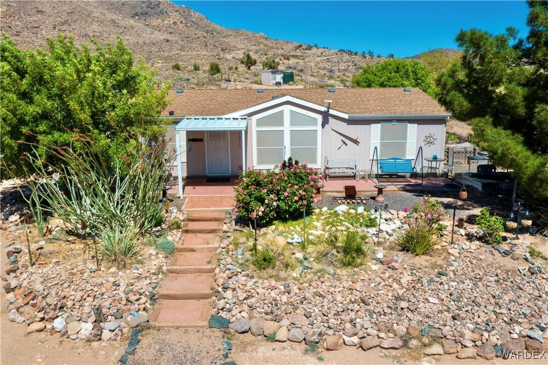 Property Photo:  1872 S Trails End Drive  AZ 86401 