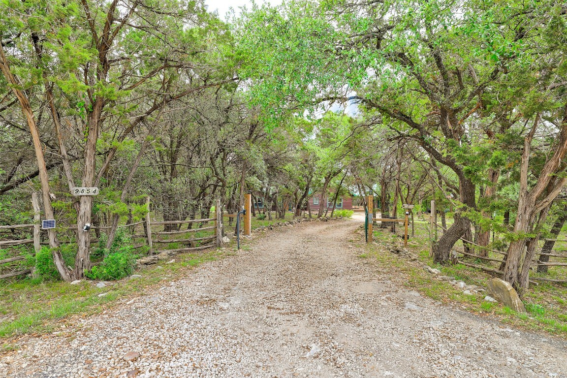 Property Photo: 9854 N Weir Loop Circle TX 78736