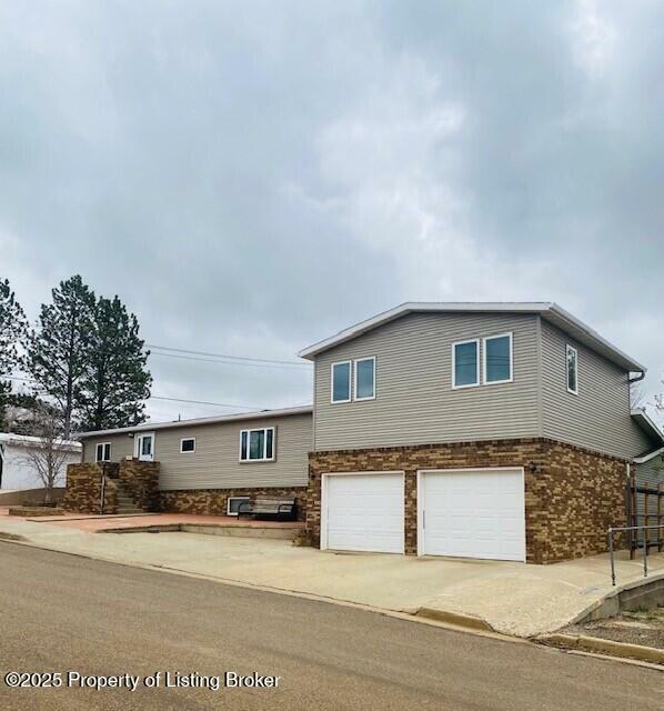 Property Photo: 505 3rd Avenue N ND 58639