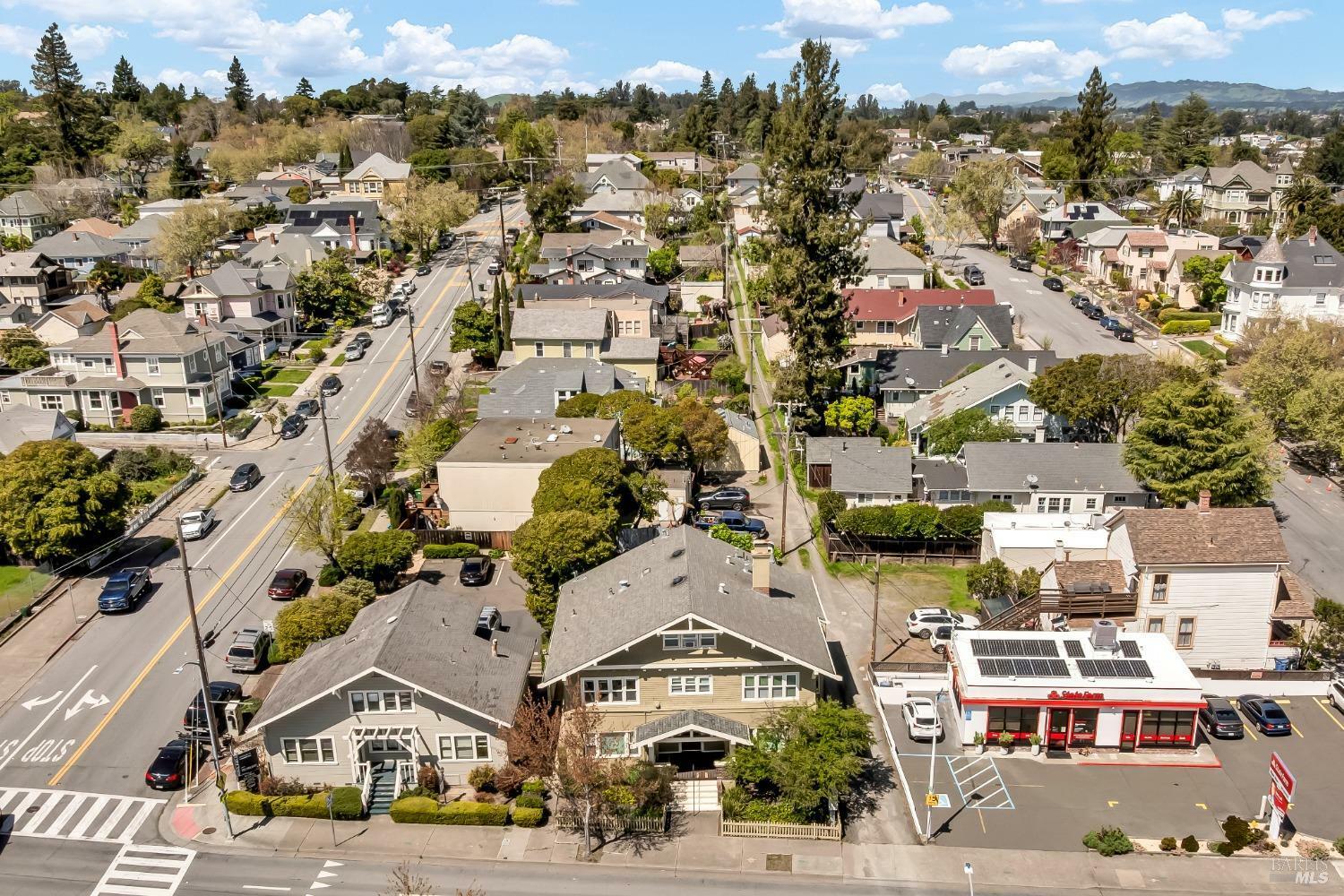 Property Photo: 312 Washington Street CA 94952
